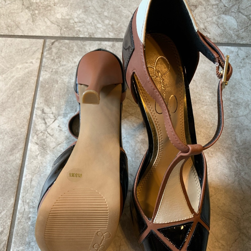 Color Block Stilettos - Picture 4 of 4